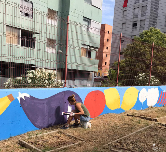 mural izas azulpatio ceip eduardo rojo huerto proceso