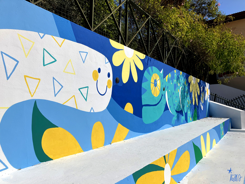 mural izas azulpatio CEIP Gandhi gradas H detalle 8