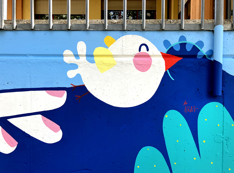 mural izas azulpatio CEIP Nueva Segovia patio detalle 6