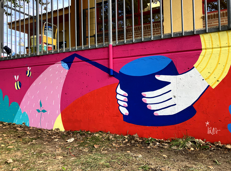 mural izas azulpatio CEIP Nueva Segovia patio detalle 8